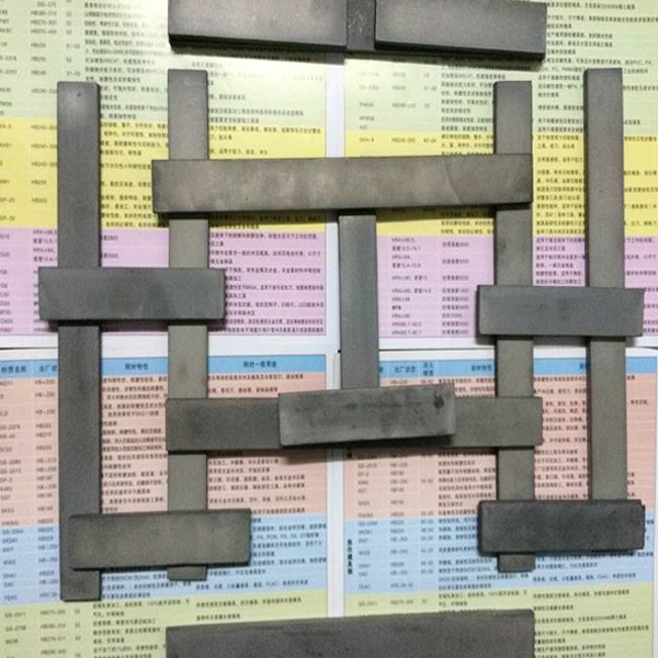 钨鋼(gang)，钼郃(he)金、透氣(qi)鋼(gang)